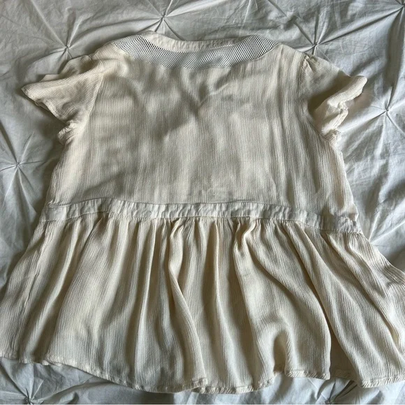 Womens Listicle Large Cream Tie Front Ruffled Blouse - Picture 5 of 6